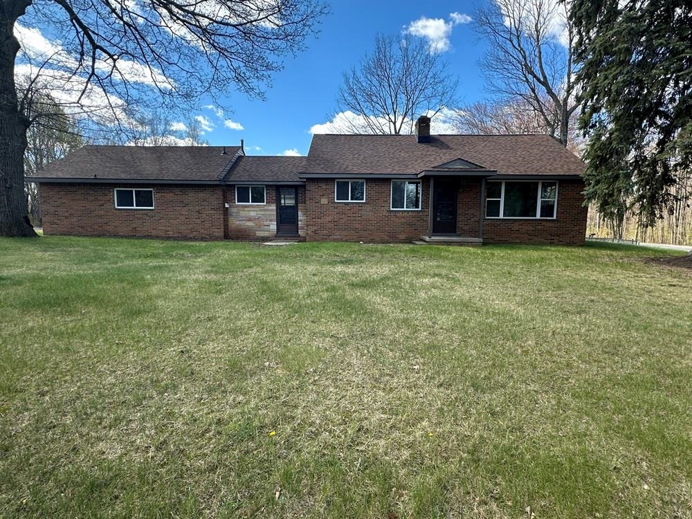 5020 East Arnold Lake Road Harrison, MI 48625 - Photo 1 of 25