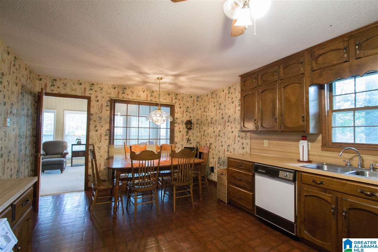 4201 South Shades Crest Road Birmingham, AL 35244 - Photo 19 of 50