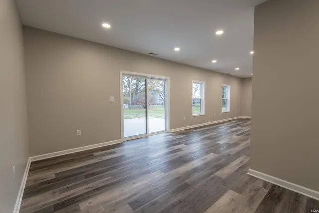 $349,900 | 449 West Washington Street, Winamac, IN 46996