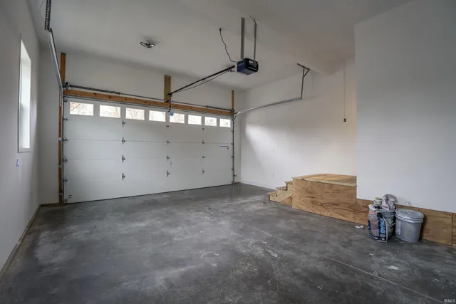 $349,900 | 449 West Washington Street, Winamac, IN 46996