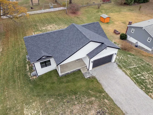 $349,900 | 449 West Washington Street, Winamac, IN 46996