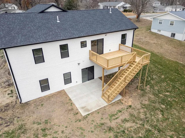 $349,900 | 449 West Washington Street, Winamac, IN 46996