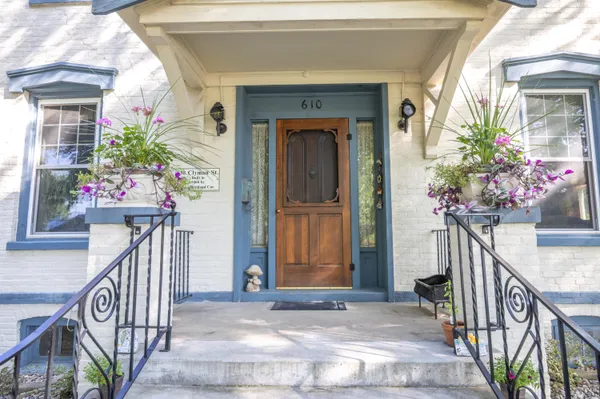 $348,500 | 610 Clyman Street, Watertown, WI 53094