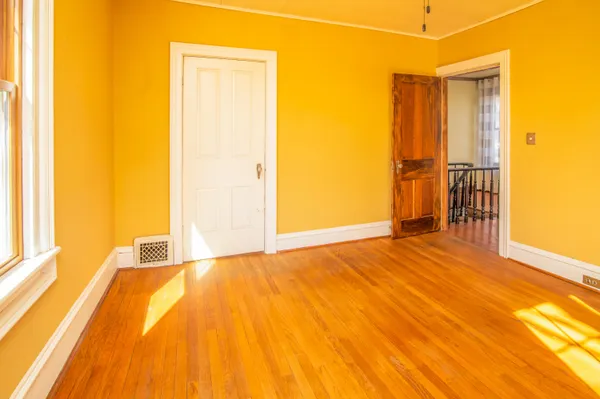 $348,500 | 610 Clyman Street, Watertown, WI 53094