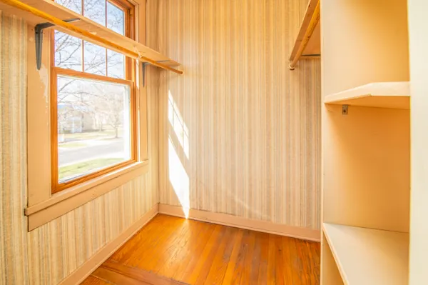 $348,500 | 610 Clyman Street, Watertown, WI 53094