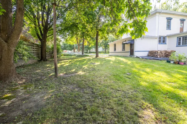 $348,500 | 610 Clyman Street, Watertown, WI 53094