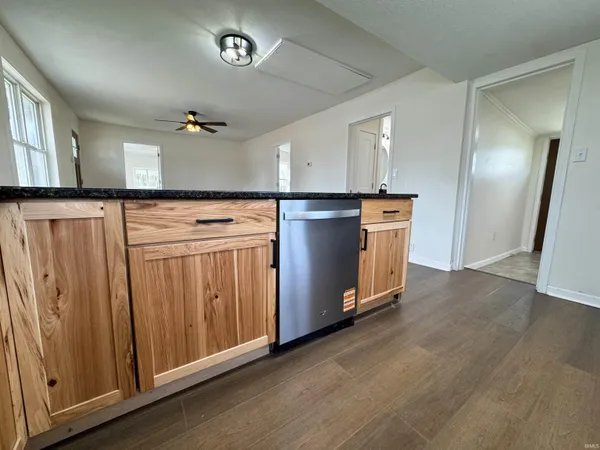 $159,900 | 1420 Kimmel Road, Vincennes, IN 47591