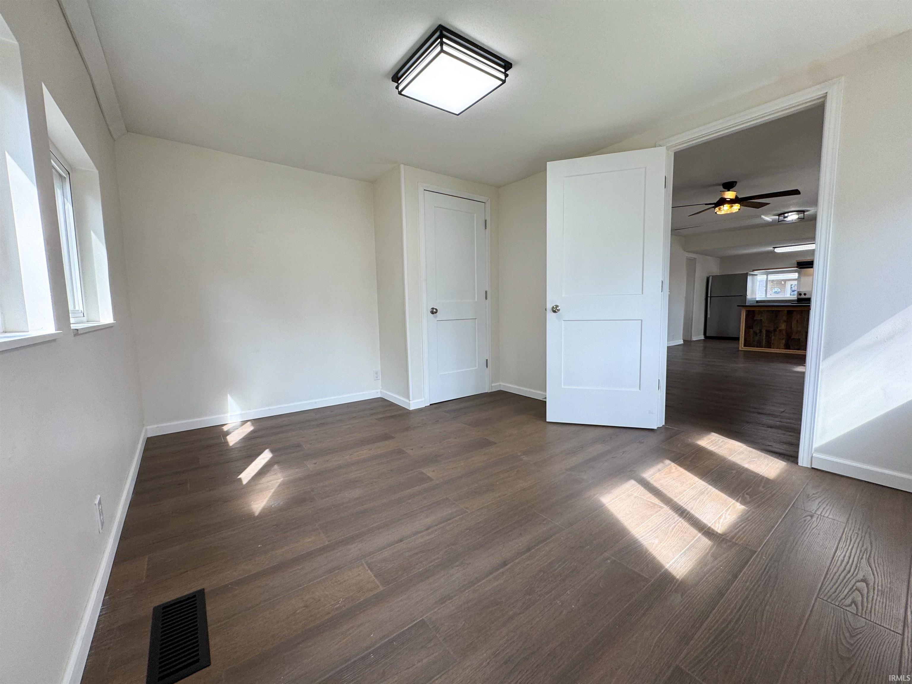 1420 Kimmel Road Vincennes, IN 47591 - Photo 9 of 18