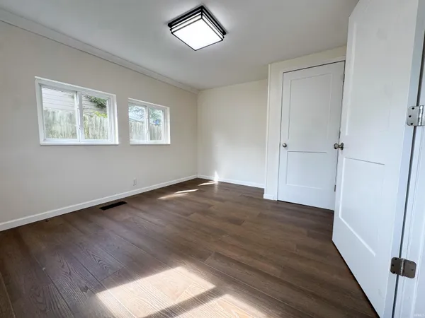 $159,900 | 1420 Kimmel Road, Vincennes, IN 47591