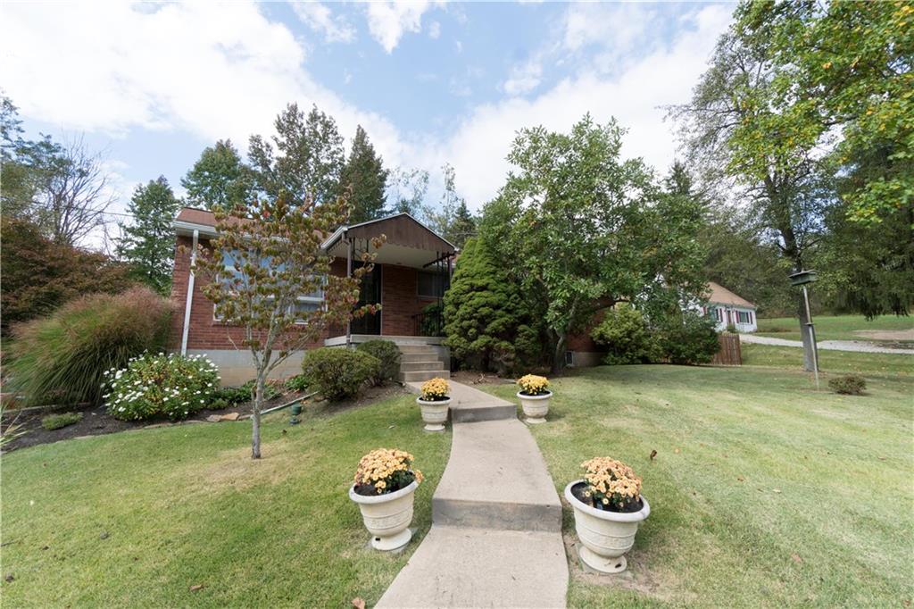 809 Indiana Road Verona, PA 15147 - Photo 1 of 20 Gallery Image 1