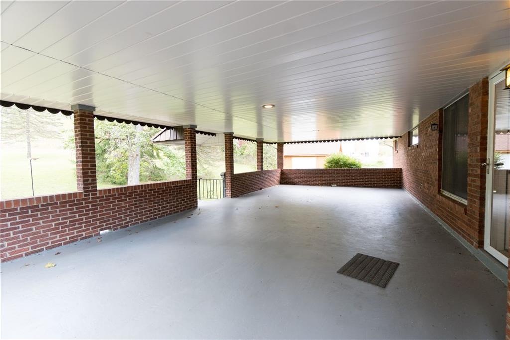 809 Indiana Road Verona, PA 15147 - Photo 11 of 20 Gallery Image 11