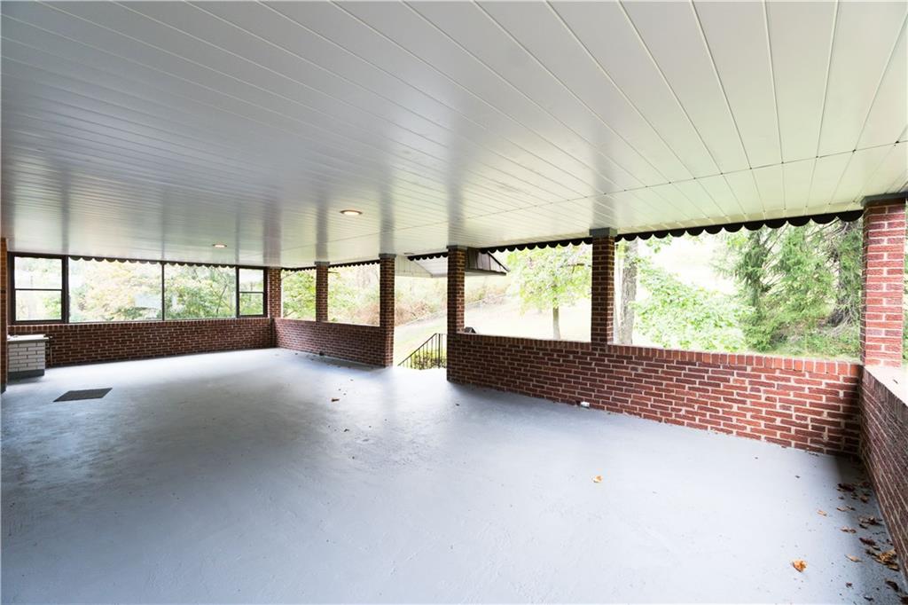 809 Indiana Road Verona, PA 15147 - Photo 12 of 20 Gallery Image 12