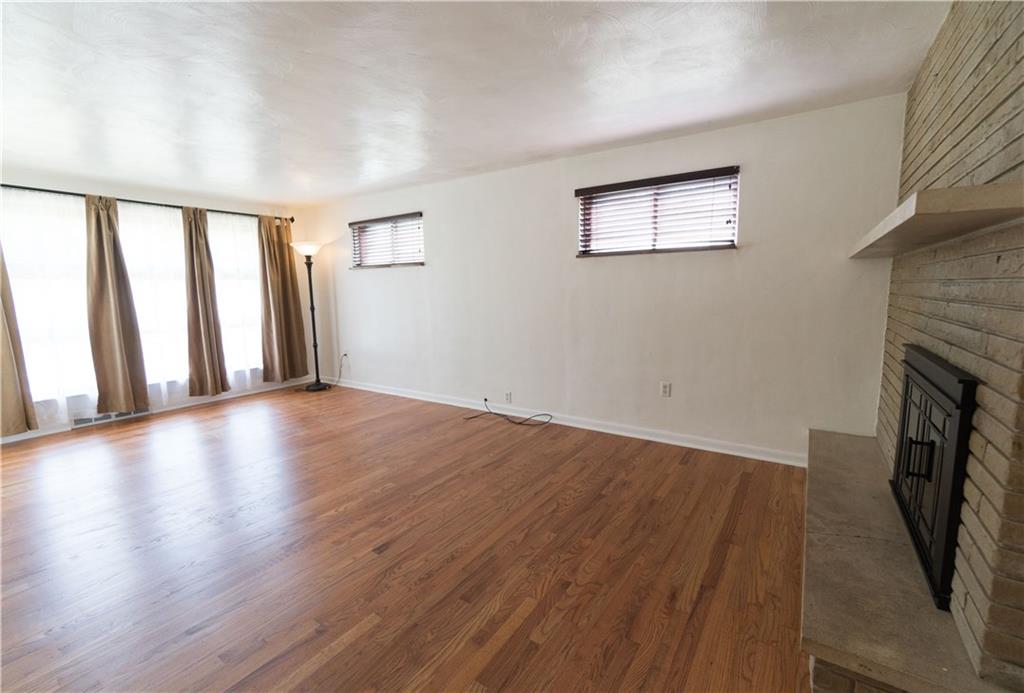 809 Indiana Road Verona, PA 15147 - Photo 5 of 20 Gallery Image 5