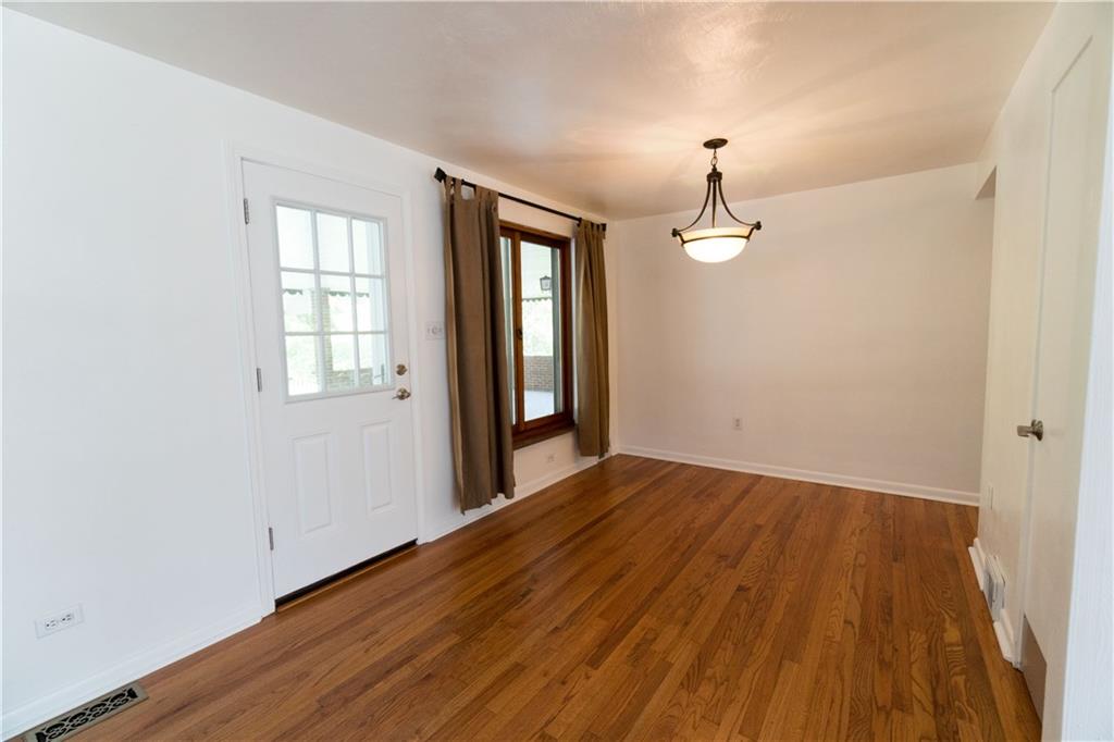 809 Indiana Road Verona, PA 15147 - Photo 6 of 20 Gallery Image 6
