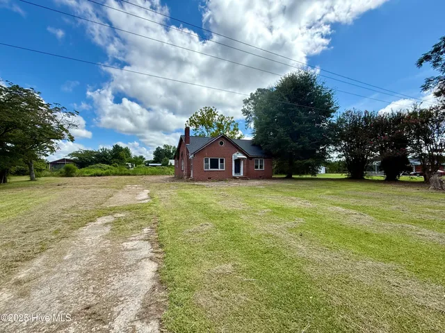 $59,000 | 23825 Highway 125, Williamston, NC 27892