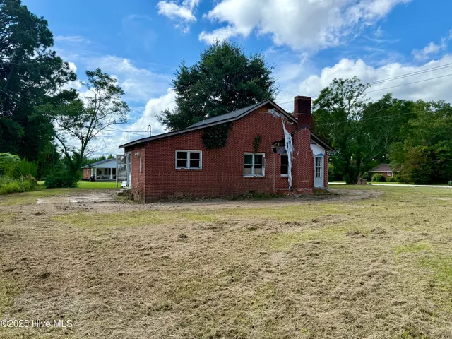 $59,000 | 23825 Highway 125, Williamston, NC 27892