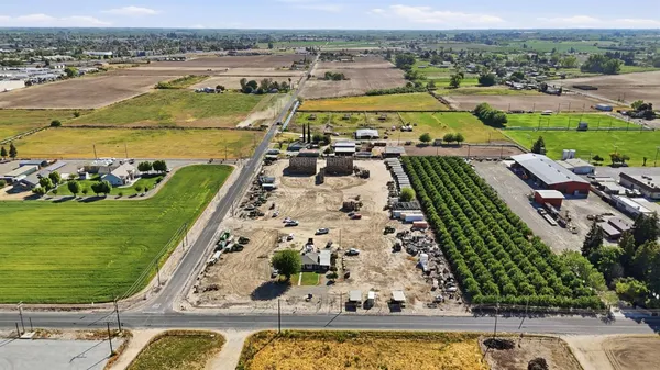 $1,350,000 | 2406 South Walnut Road, Turlock, CA 95380