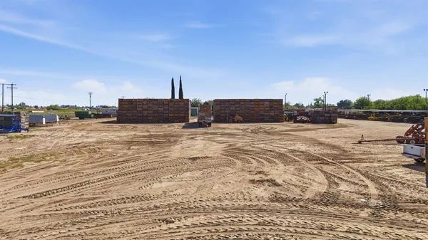 $1,350,000 | 2406 South Walnut Road, Turlock, CA 95380