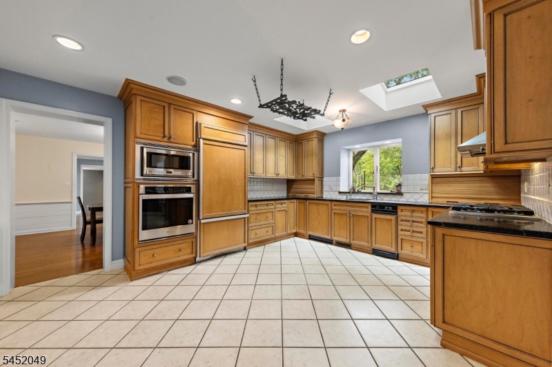 186 Fairview Road Skillman, NJ 08558 - Photo 9 of 50 Gallery Image 9