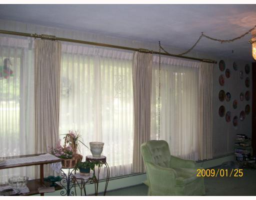 3172 North Hampton Road Springfield, OH 45502 - Photo 2 of 4
