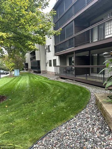 $149,900 | 4300 Trenton Lane North, Unit 104, Plymouth, MN 55442