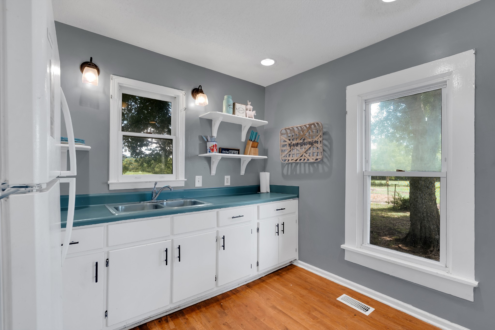 2943 Cheese Road Petersburg, TN 37144 - Photo 6 of 43 Gallery Image 6