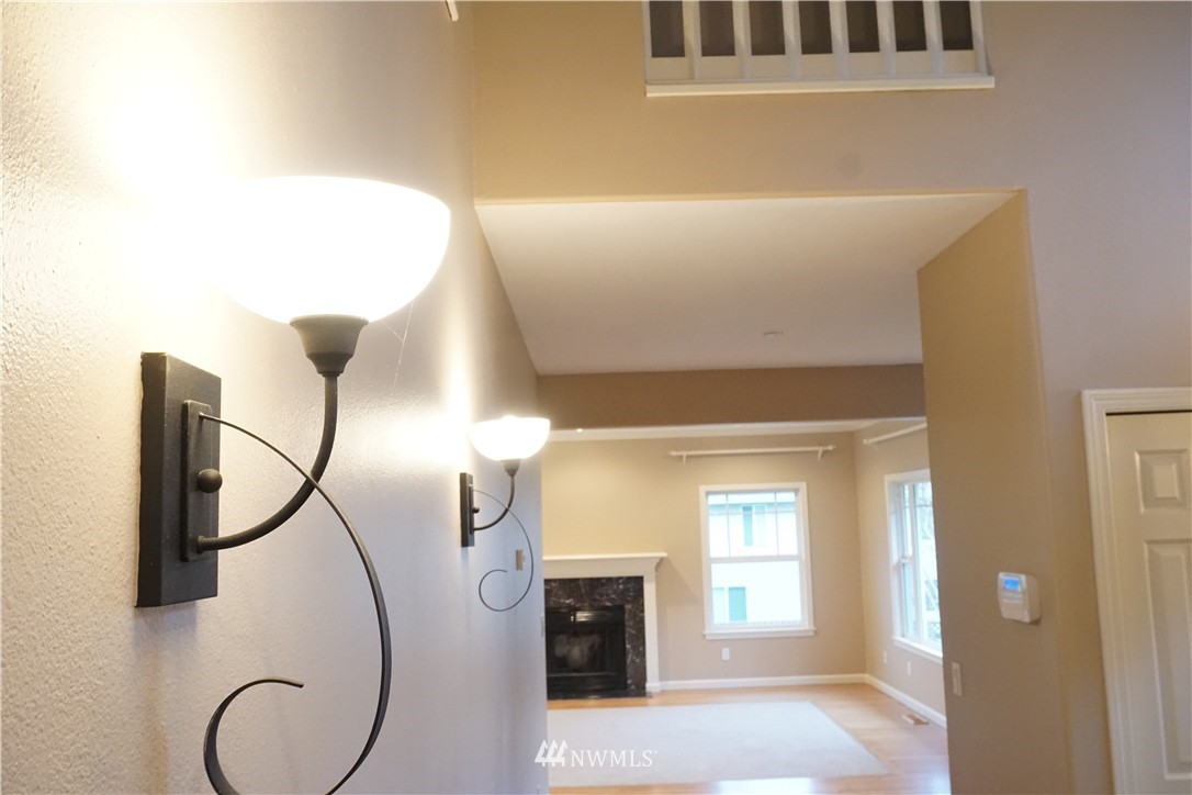 1725 Northeast 24th Street Renton, WA 98056 - Photo 16 of 25 Gallery Image 16