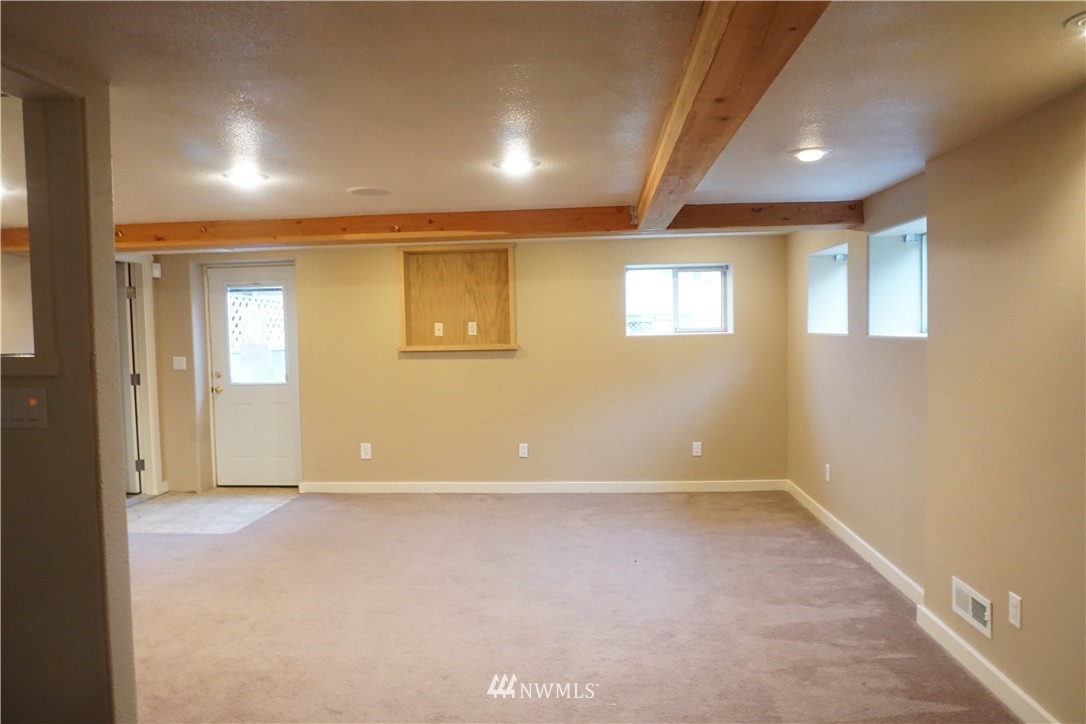 1725 Northeast 24th Street Renton, WA 98056 - Photo 25 of 25 Gallery Image 25