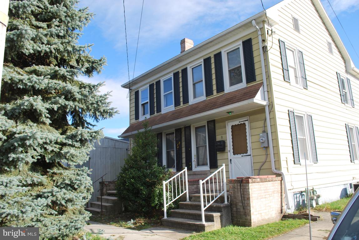 9 Commerce Street Hanover, PA 17331 - Photo 1 of 11 Gallery Image 1