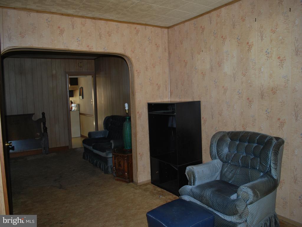 9 Commerce Street Hanover, PA 17331 - Photo 2 of 11 Gallery Image 2