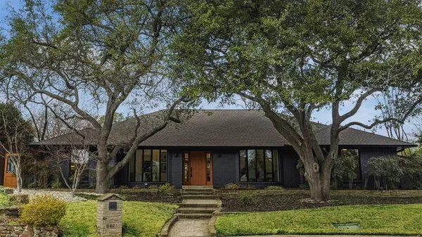 $1,275,000 | 8825 Vista Oaks Circle, Dallas, TX 75243