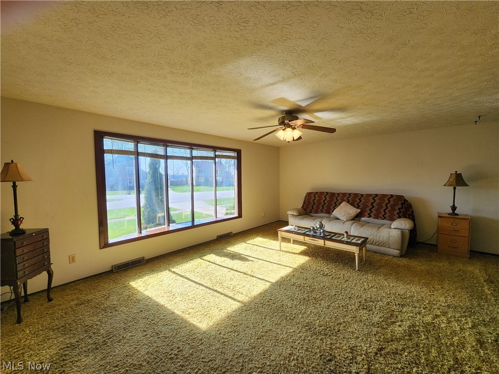 8165 Midland Road Mentor, OH 44060 - Photo 2 of 49