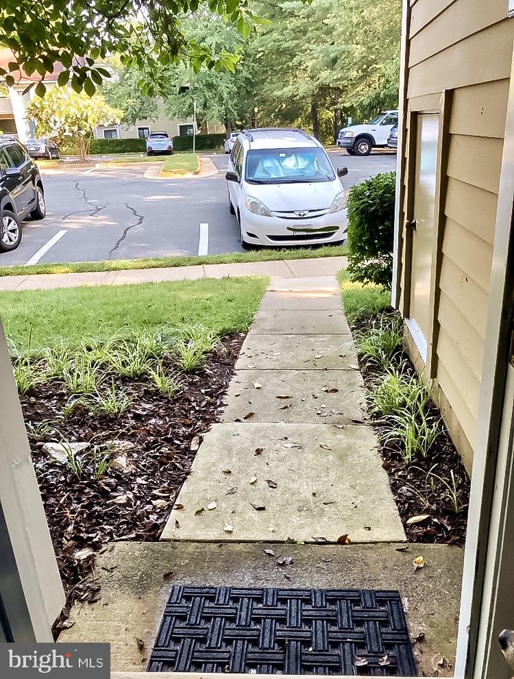 11013 B Villaridge Court, Unit 1013B Reston, VA 20191 - Photo 20 of 21