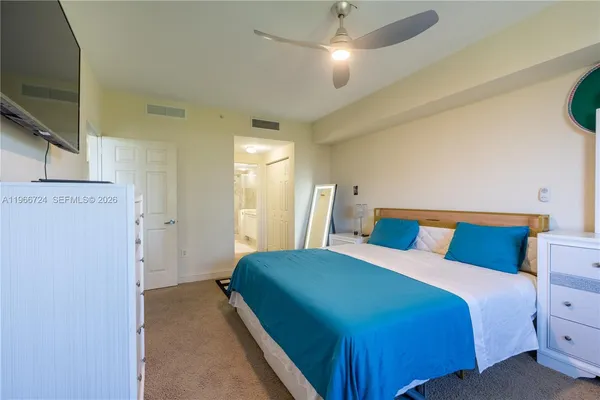 $325,000 | 510 Northwest 84th Avenue, Unit 511, Plantation, FL 33324