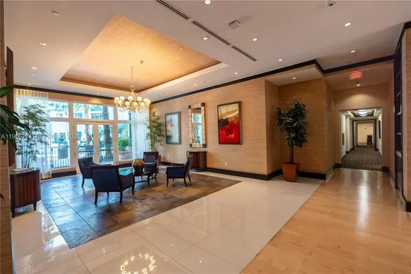 $325,000 | 510 Northwest 84th Avenue, Unit 511, Plantation, FL 33324