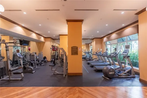 $325,000 | 510 Northwest 84th Avenue, Unit 511, Plantation, FL 33324