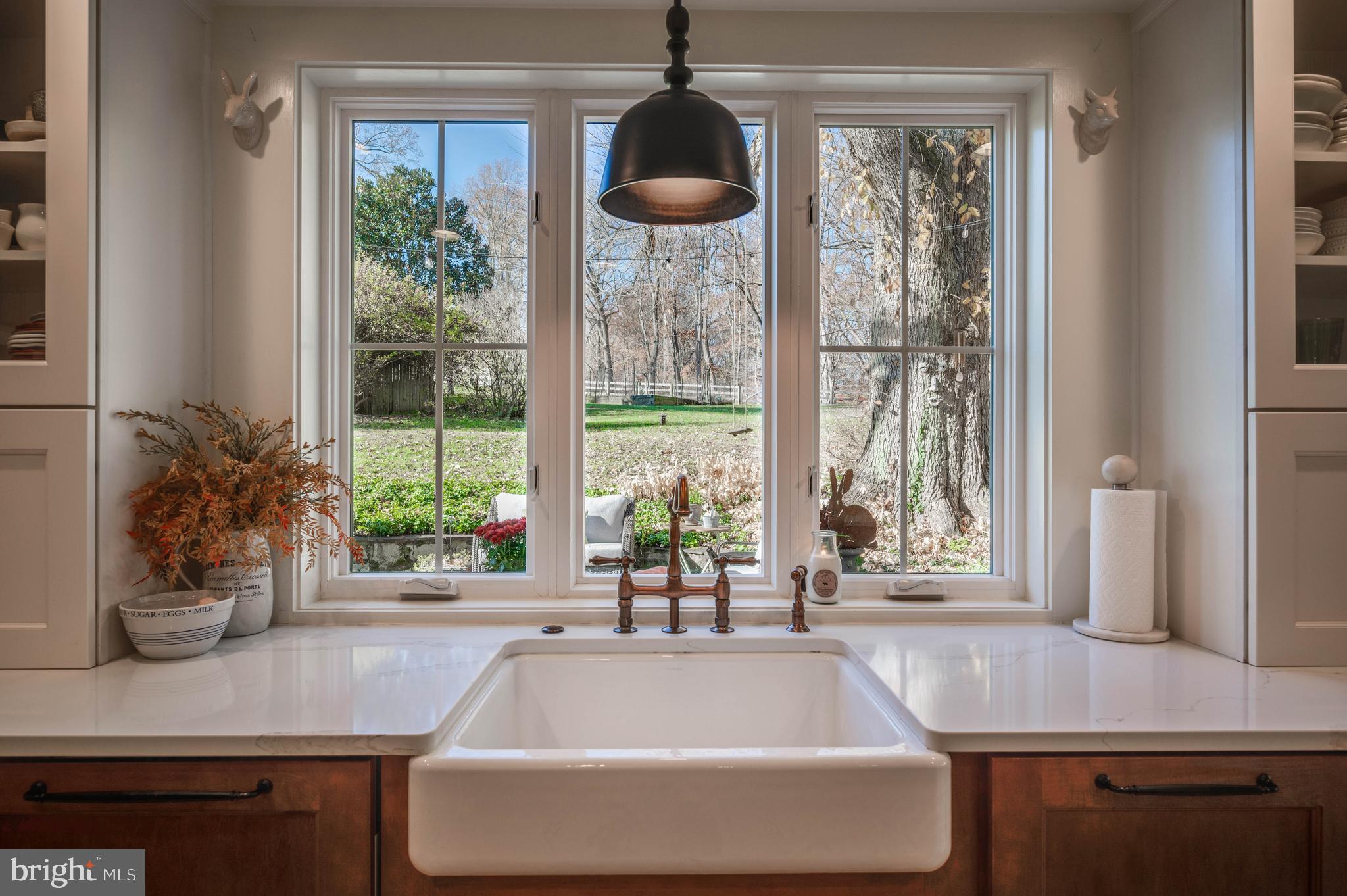 14836 Carroll Road Phoenix, MD 21131 - Photo 4 of 70 Gallery Image 4