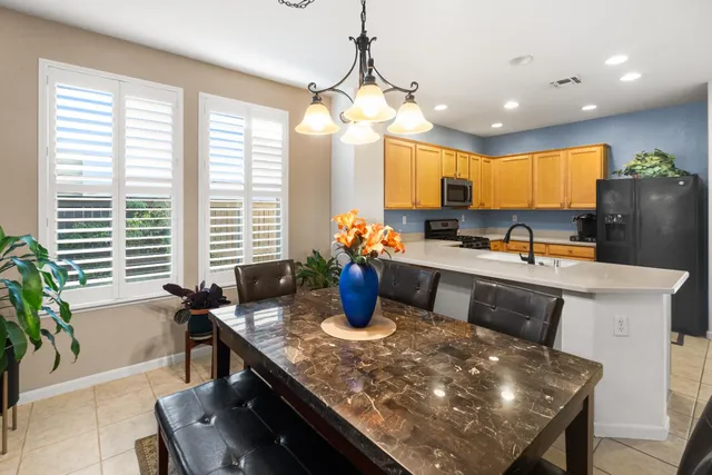 $515,000 | 24 Grantley Place, Sacramento, CA 95835