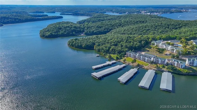 $335,000 | 601 Park Pl Drive, Unit 4D, Kaiser, MO 65047