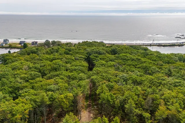 $595,000 | Lot 1 Longboard Lane, Biddeford, ME 04005