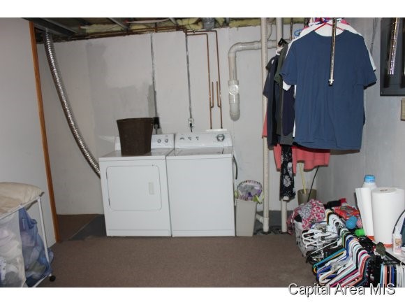 2429 Grom Drive Springfield, IL 62707 - Photo 10 of 10 Gallery Image 10