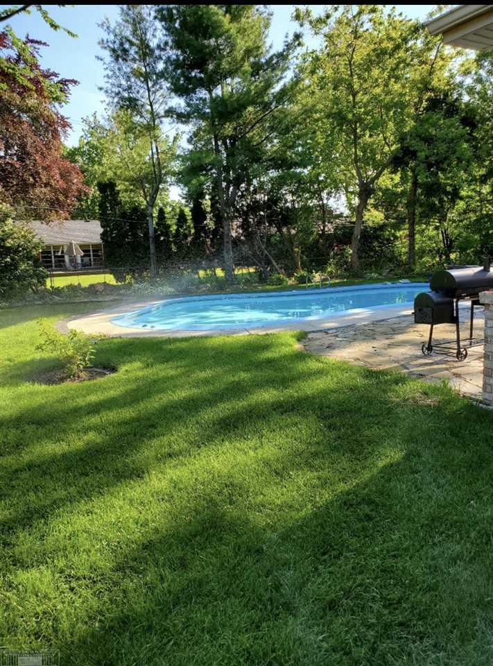 1131 North Renaud Road Grosse Pointe Woods, MI 48236 - Photo 35 of 46