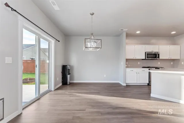 $579,000 | 5900 South Sturgeon Way, Boise, ID 83709