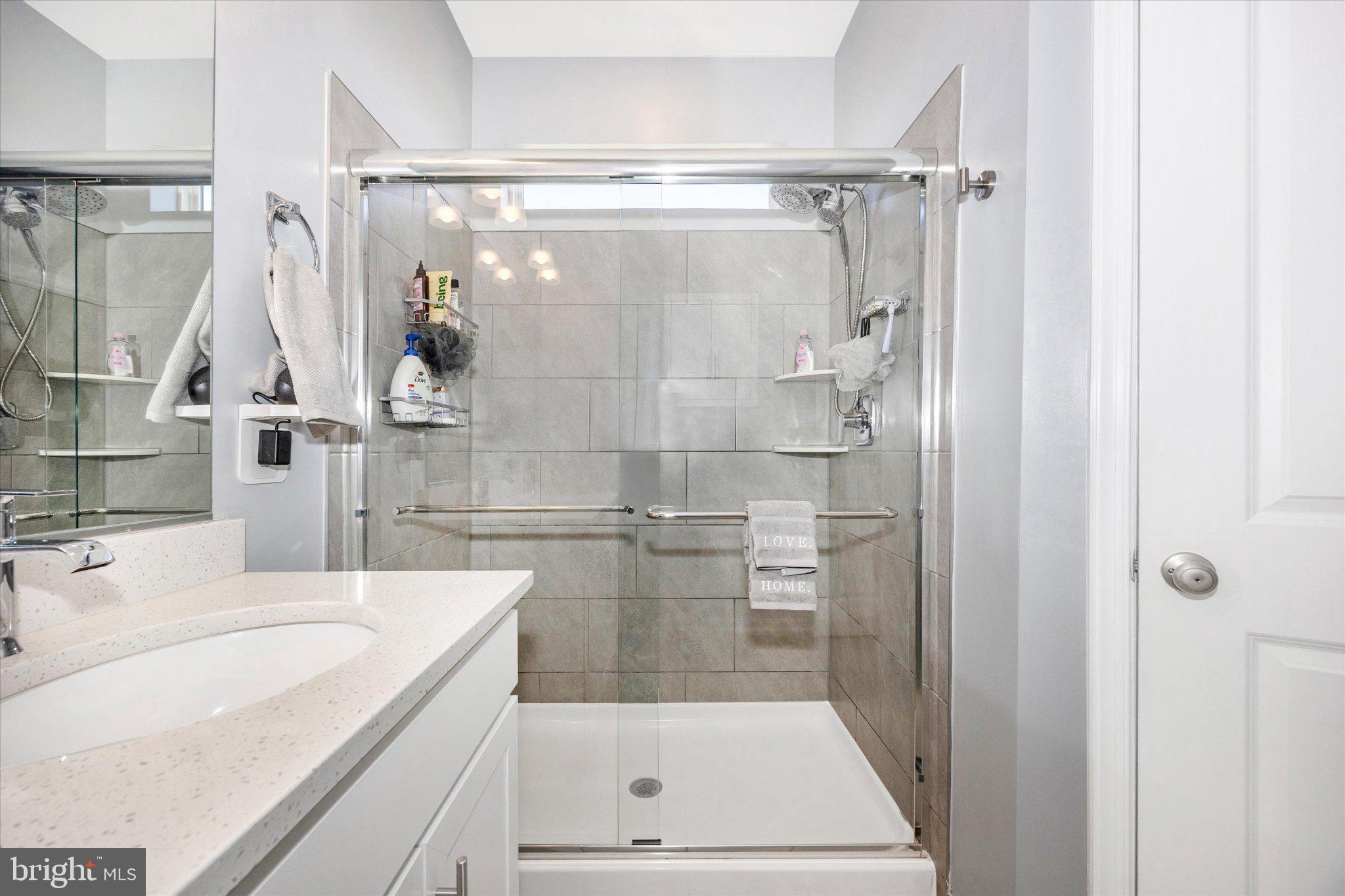 867 Amity Street Frederick, MD 21701 - Photo 40 of 61 Tile surround shower