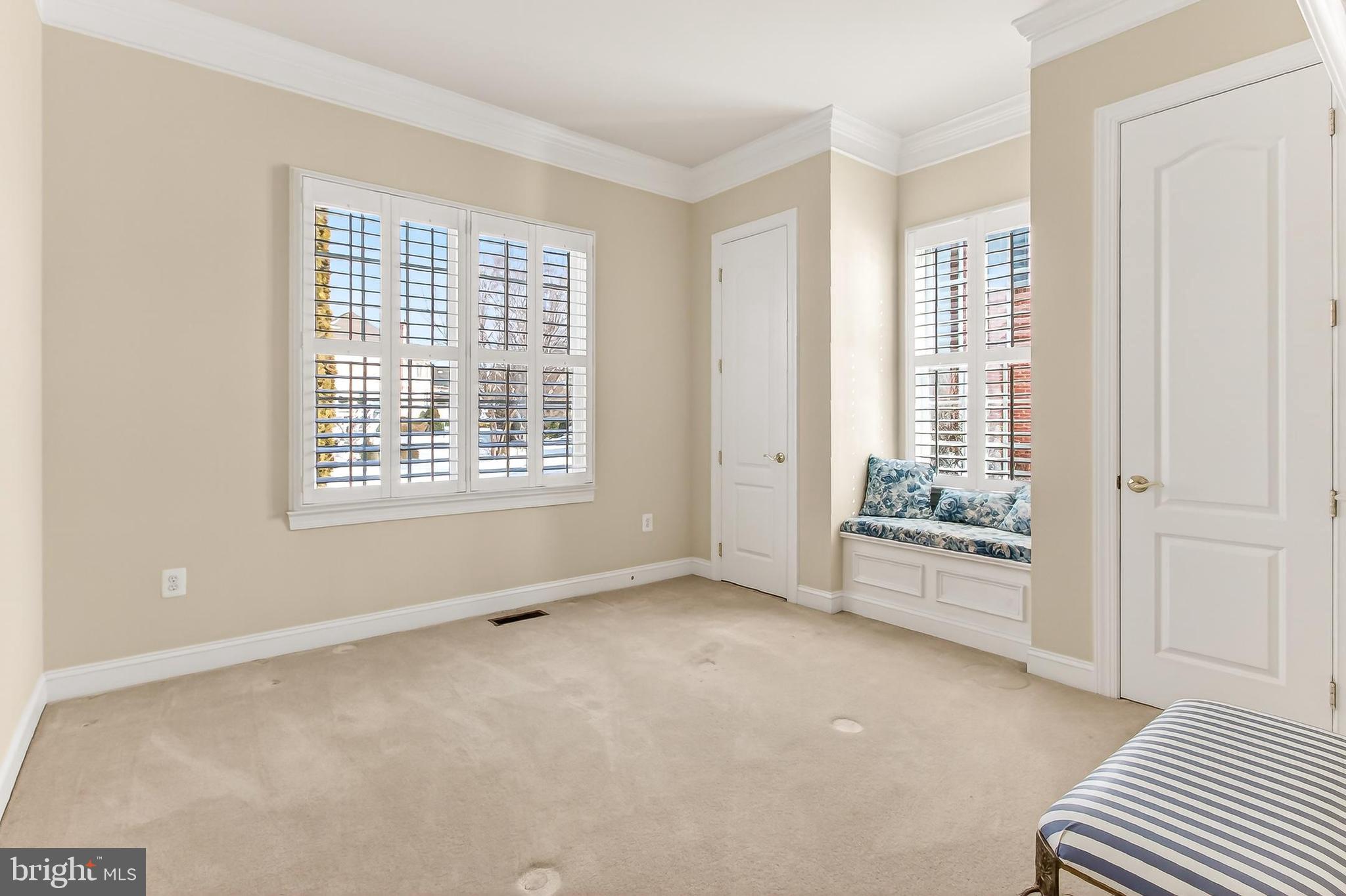 8471 Link Hills Loop Gainesville, VA 20155 - Photo 38 of 65 a view of an empty room with a window