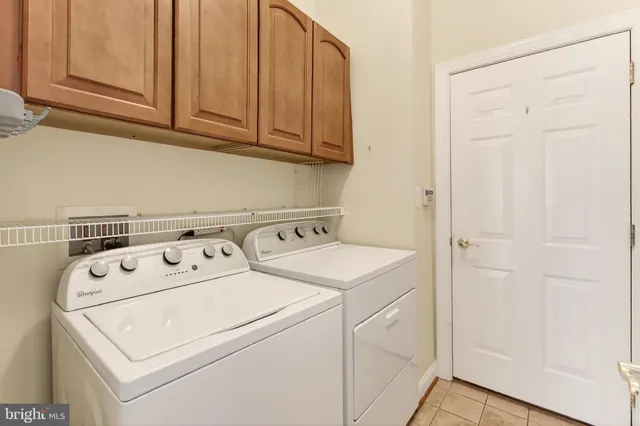 $975,000 | 8471 Link Hills Loop, Gainesville, VA 20155