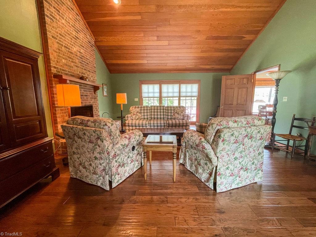 105 Shoshone Road Lexington, NC 27295 - Photo 2 of 37 Gallery Image 2