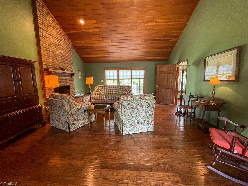 105 Shoshone Road Lexington, NC 27295 - Photo 5 of 37 Gallery Image 5