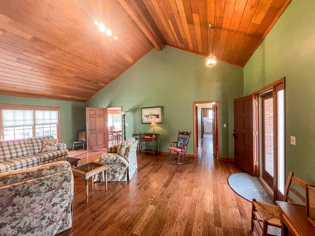 105 Shoshone Road Lexington, NC 27295 - Photo 7 of 37 Gallery Image 7