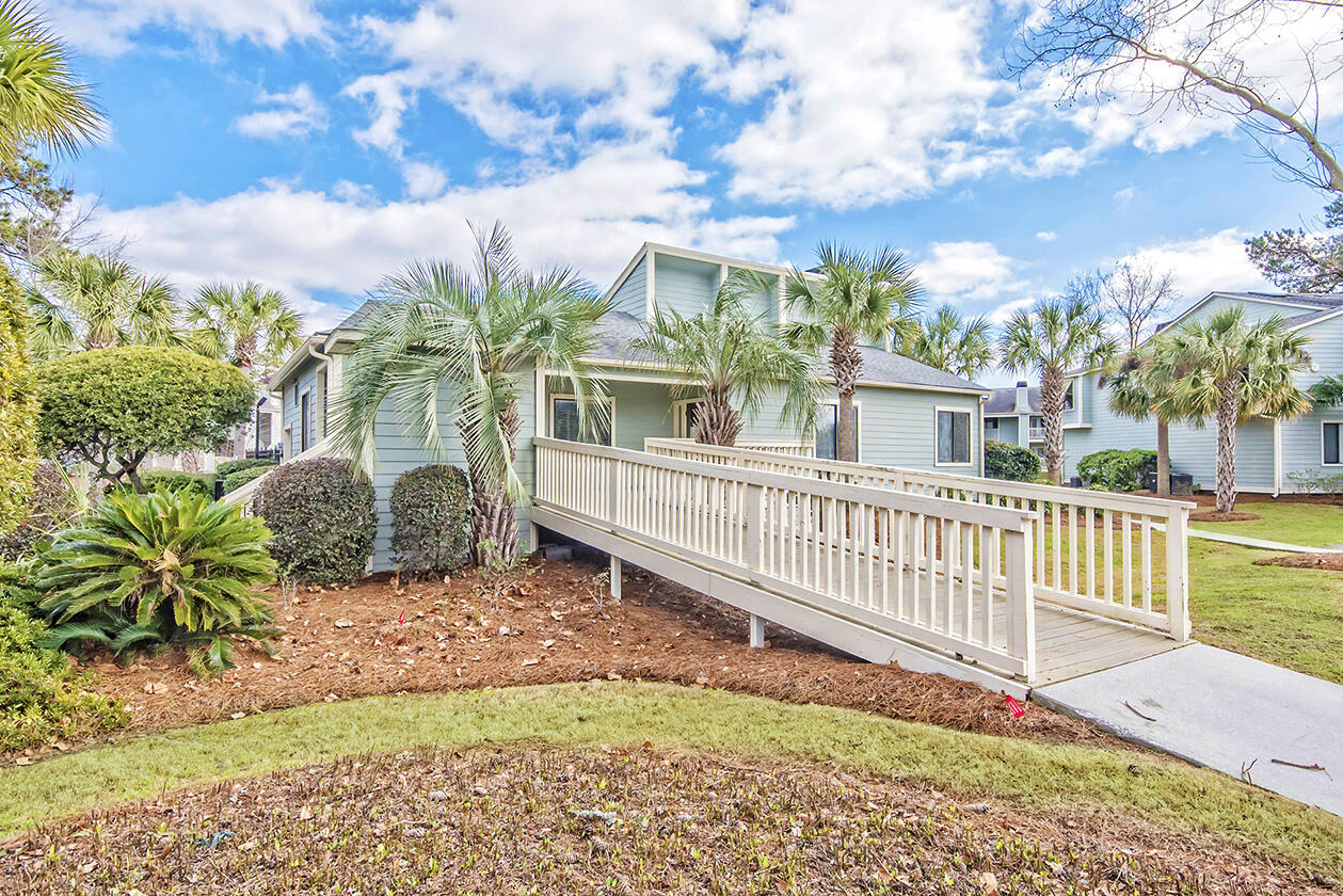 1481 Center Street, Unit 1307 Mount Pleasant, SC 29464 - Photo 22 of 26 DSC_1693